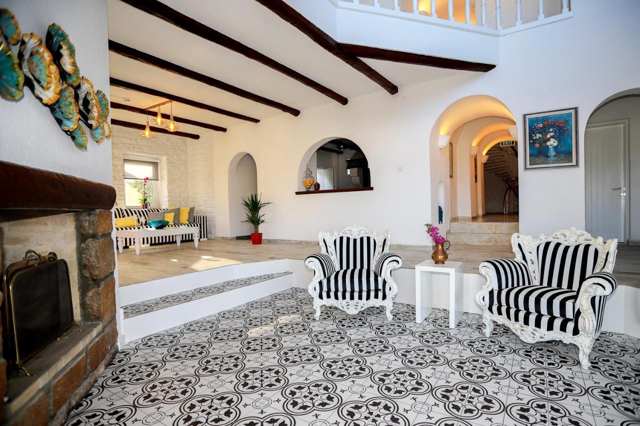 Flag Suites +12 Bodrum Extérieur photo